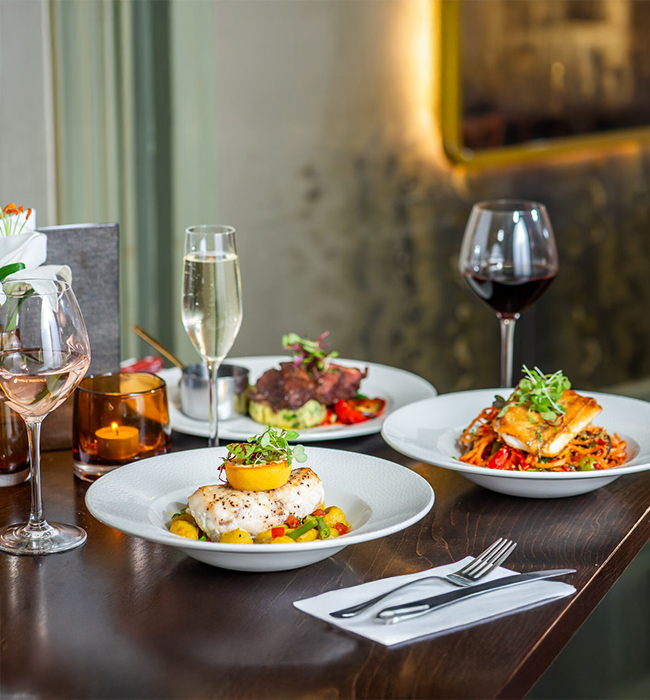 Luxury Wine this Easter at The Goffs Oak in Waltham Cross